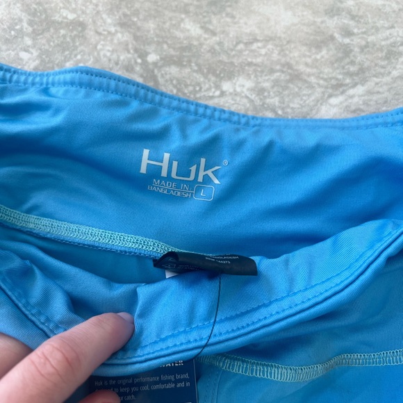 NWT HUK Fishing Shorts - Picture 3 of 6